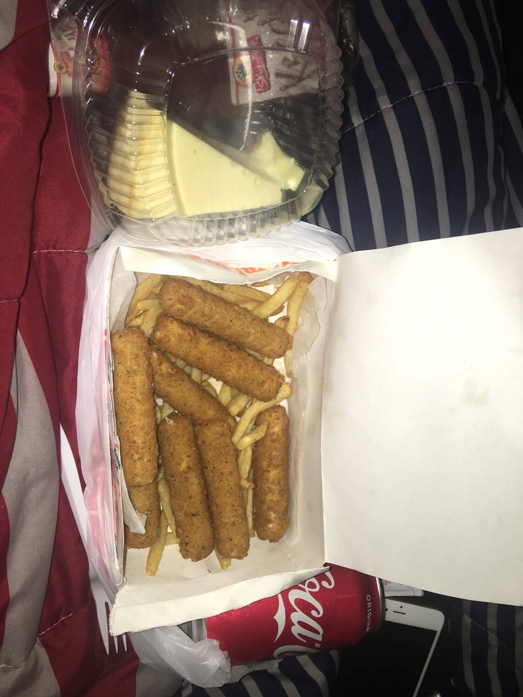 Kennedy Fried Chicken | restaurant | 148 Main St, Hempstead, NY 11550, USA | 5164811535 OR +1 516-481-1535