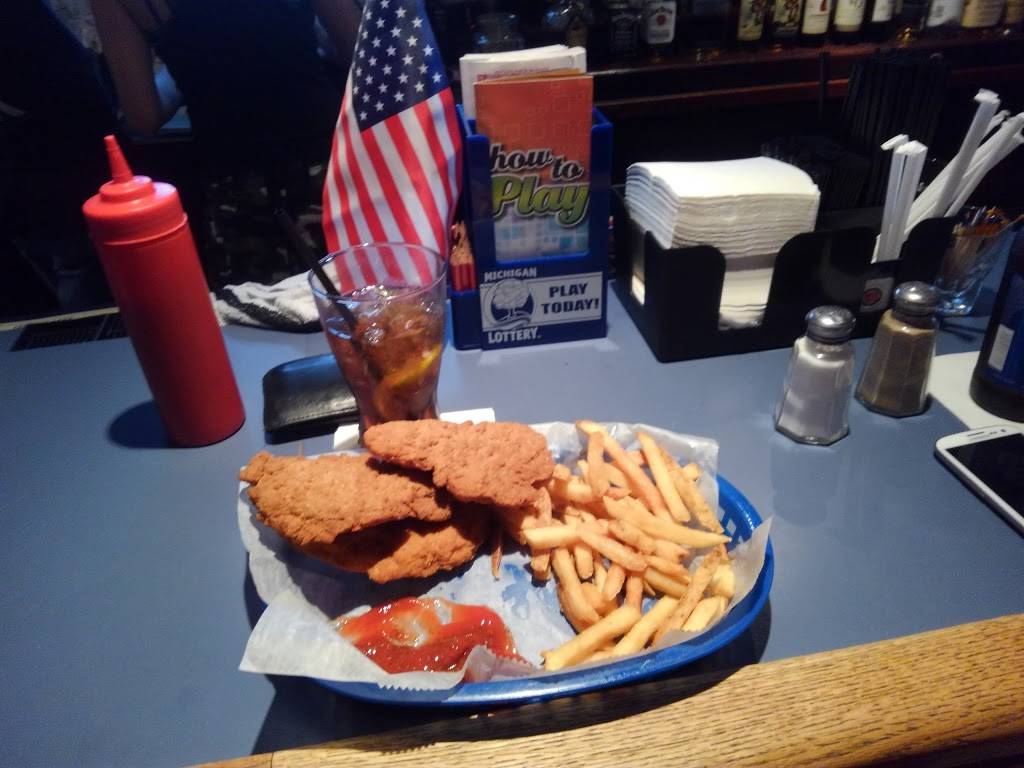 Central Lake Tavern | restaurant | 2443 Main St, Central Lake, MI 49622, USA | 2315449800 OR +1 231-544-9800