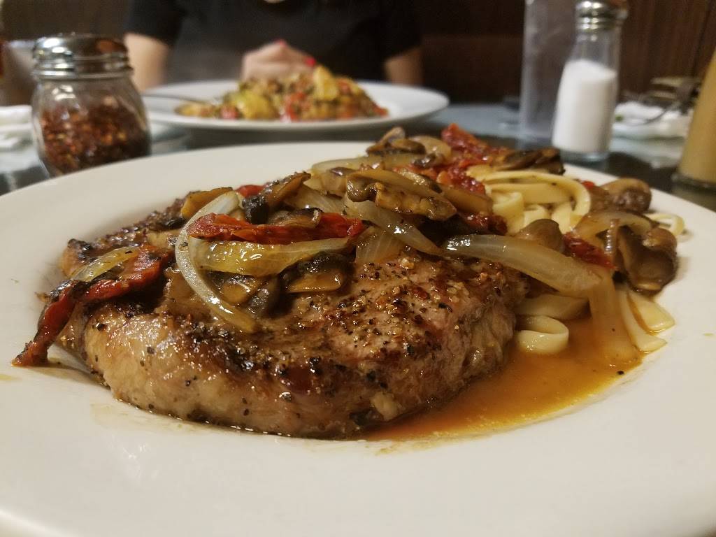 Francescos Italian Restaurant | restaurant | 2613 US-31, Decatur, AL 35603, USA | 2565846770 OR +1 256-584-6770