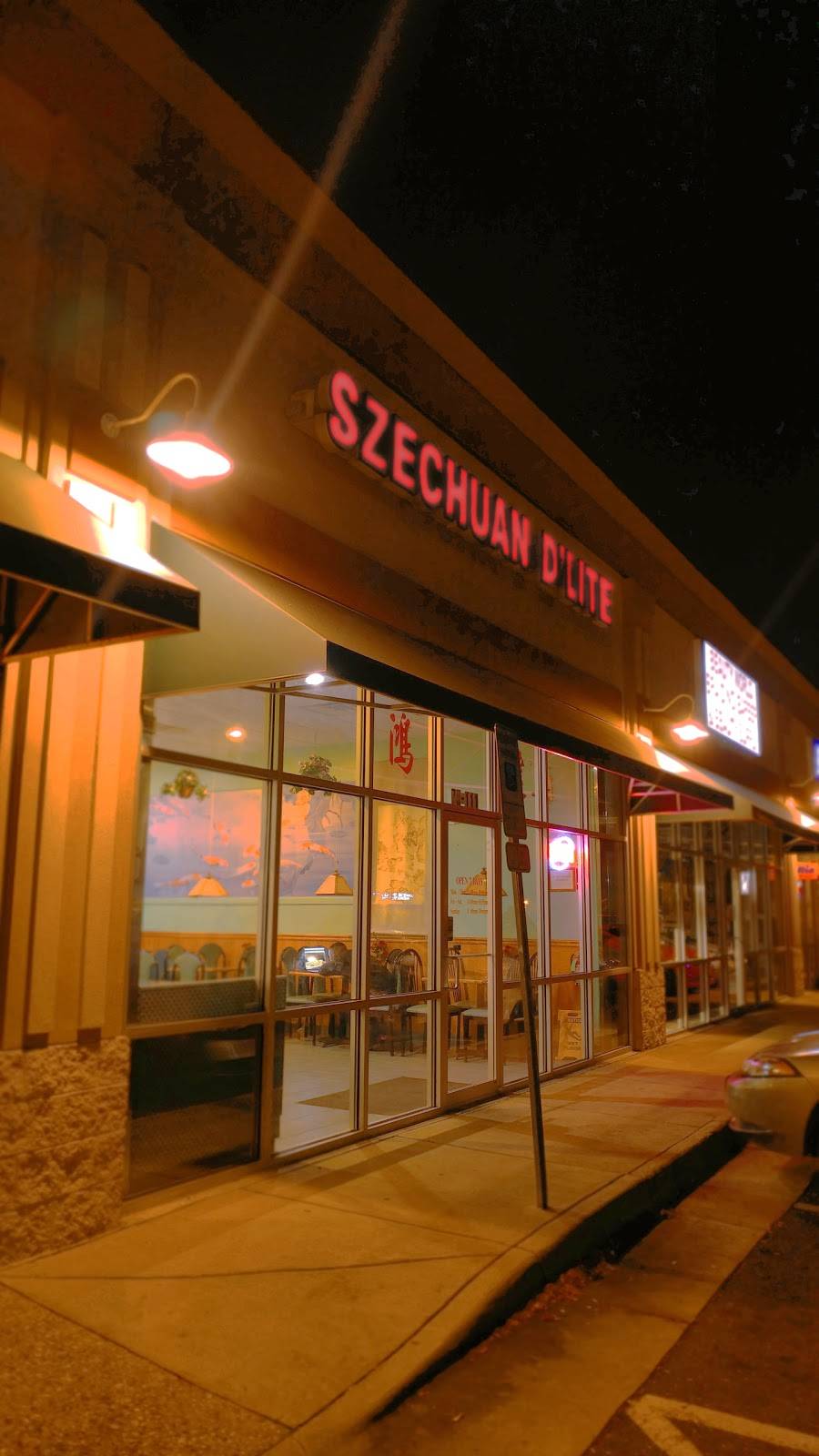 Szechuan Dlite | restaurant | 70 Doc Stone Rd #111, Stafford, VA 22556, USA | 5402881086 OR +1 540-288-1086