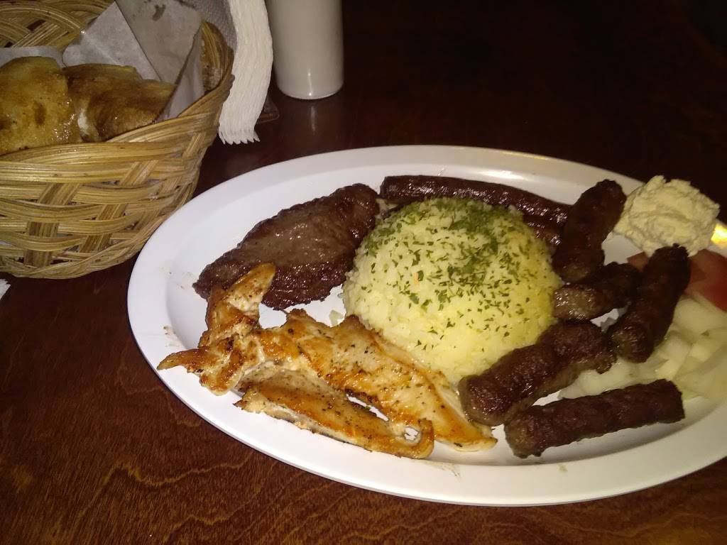 Euro Grill | restaurant | 967 Elmhurst Rd, Des Plaines, IL 60016, USA | 8472584180 OR +1 847-258-4180