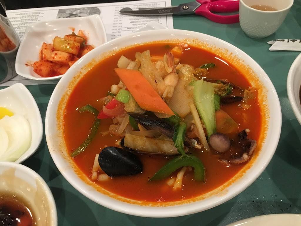 Gyeong Hoe Ru | restaurant | 1355 16th St, Fort Lee, NJ 07024, USA | 2012246600 OR +1 201-224-6600