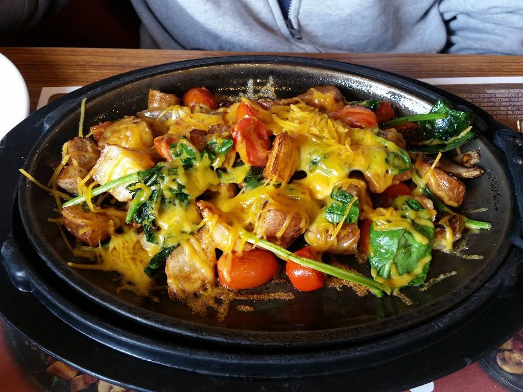 Dennys | restaurant | 2095 West St, Annapolis, MD 21401, USA | 4102665166 OR +1 410-266-5166