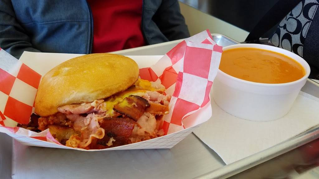 TJs Sandwich Shop & Hugs Ice Cream | restaurant | 908 E Rolling Hills Dr, Fayetteville, AR 72703, USA | 4794422929 OR +1 479-442-2929