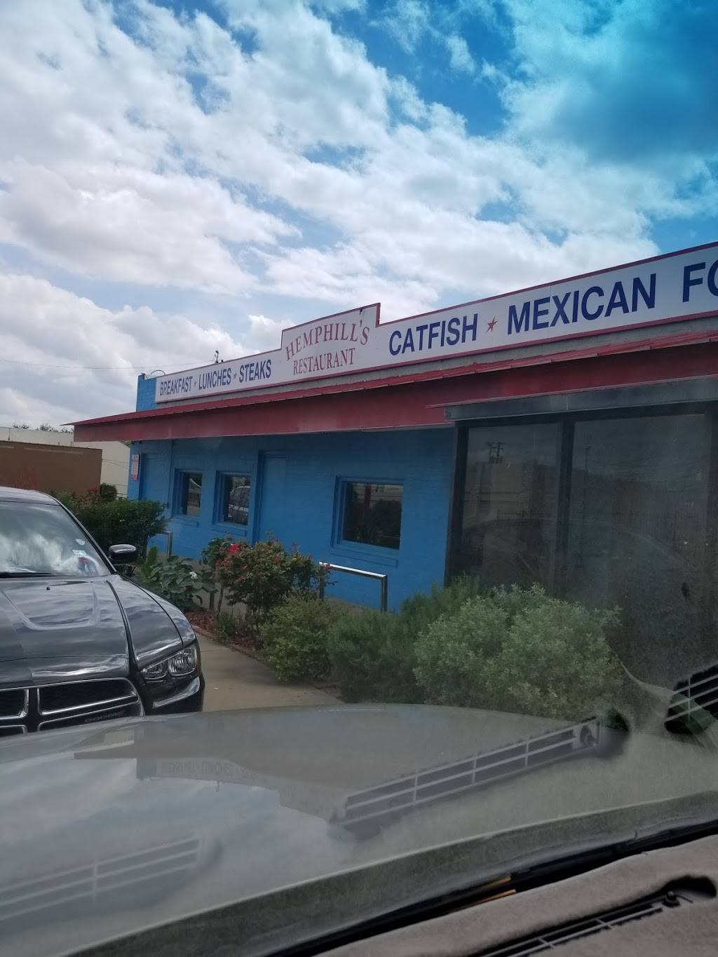 Hemphills Restaurant | restaurant | 3508 Hemphill St, Fort Worth, TX 76110, USA | 8179271713 OR +1 817-927-1713