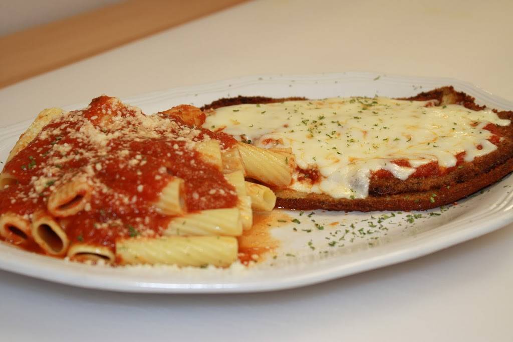 Bronx Pizza | restaurant | 111 Victoria Commons Blvd Suite 112, DeLand, FL 32724, USA | 3864699067 OR +1 386-469-9067