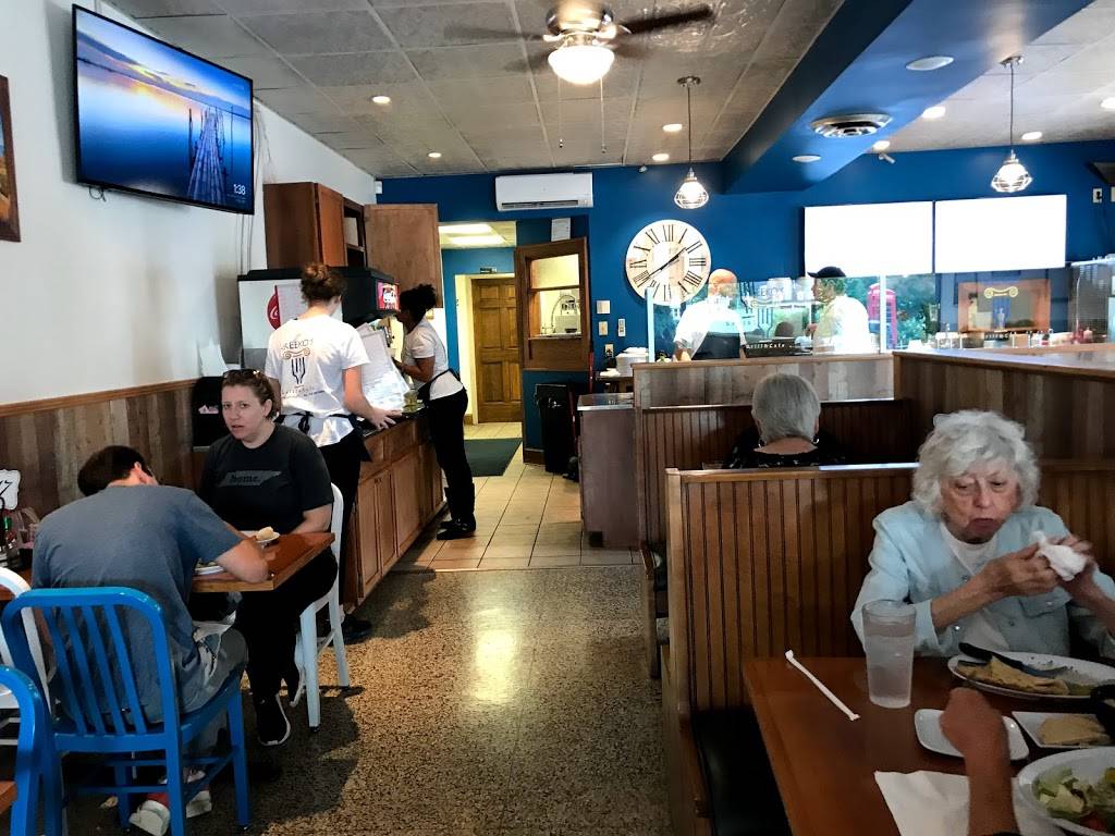 Greeko’s grill&cafe | restaurant | 217 W Main St, Abingdon, VA 24210, USA | 2765258107 OR +1 276-525-8107