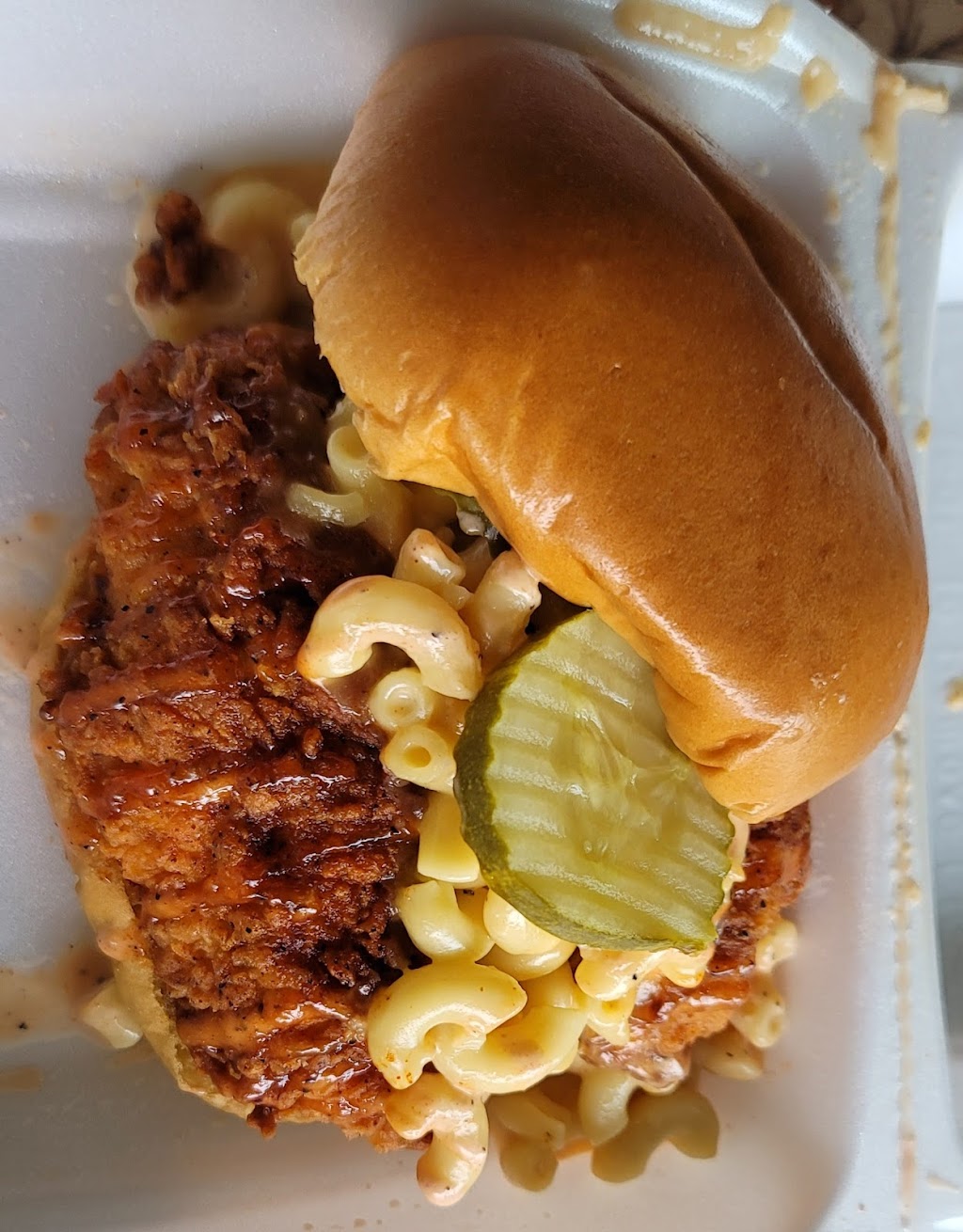 FIRE - Nashville Hot Chicken At Booths Corner | restaurant | 1362 Naamans Creek Rd #49A, Garnet Valley, PA 19060, USA | 4844906172 OR +1 484-490-6172