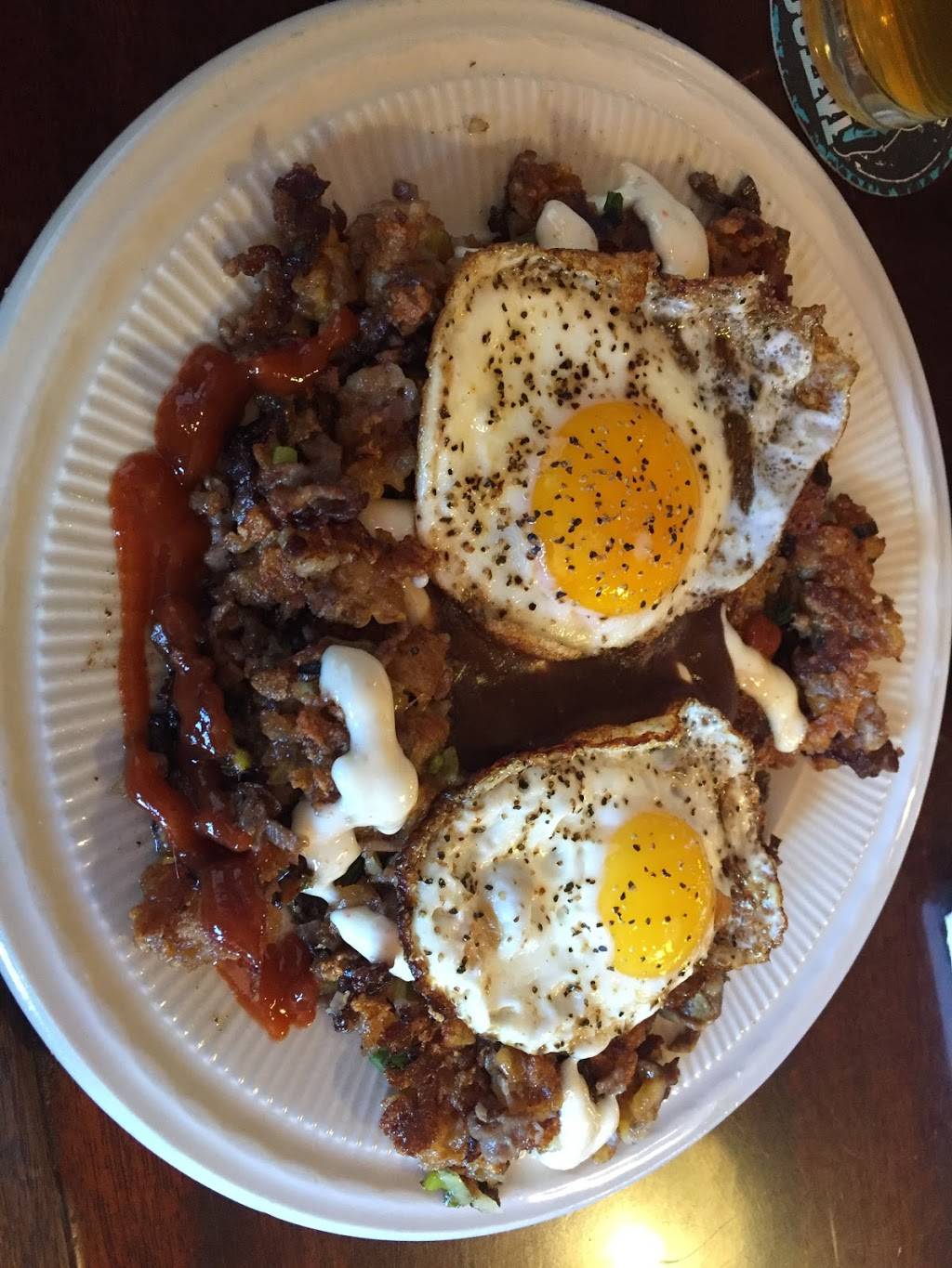 Luckys Last Chance Queen Village | restaurant | 848 S 2nd St, Philadelphia, PA 19147, USA | 2675192080 OR +1 267-519-2080