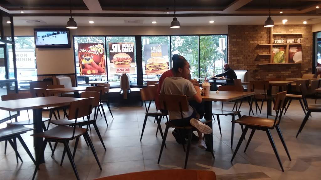 Burger King | restaurant | 14820 Griffin Rd, Davie, FL 33331, USA | 9542529714 OR +1 954-252-9714