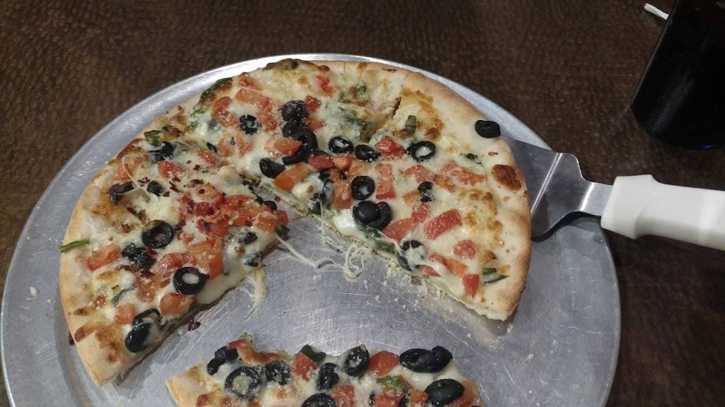 Garlic Knot | meal delivery | 1422 S Parker Rd, Denver, CO 80231, USA | 3038723873 OR +1 303-872-3873