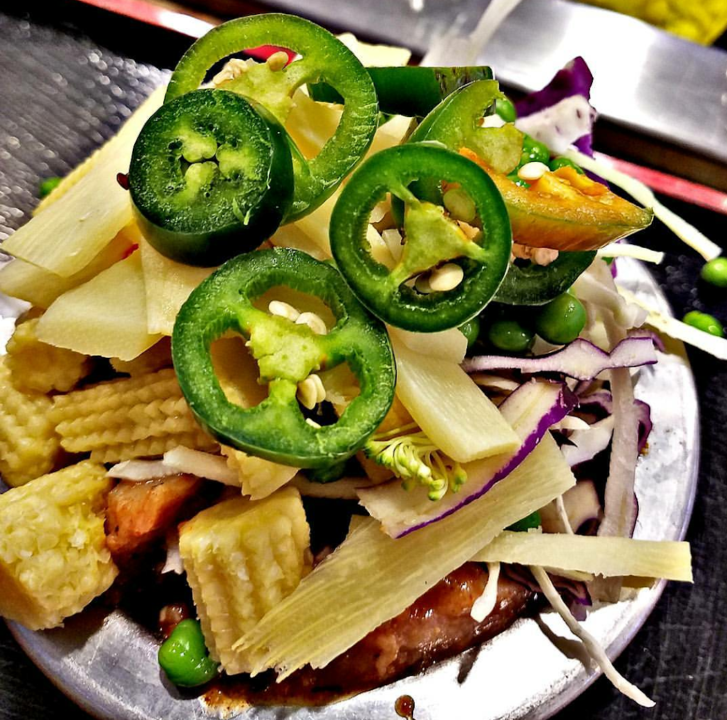 Genghis Grill | restaurant | 3298 Silas Creek Pkwy, Winston-Salem, NC 27103, USA | 3367742154 OR +1 336-774-2154