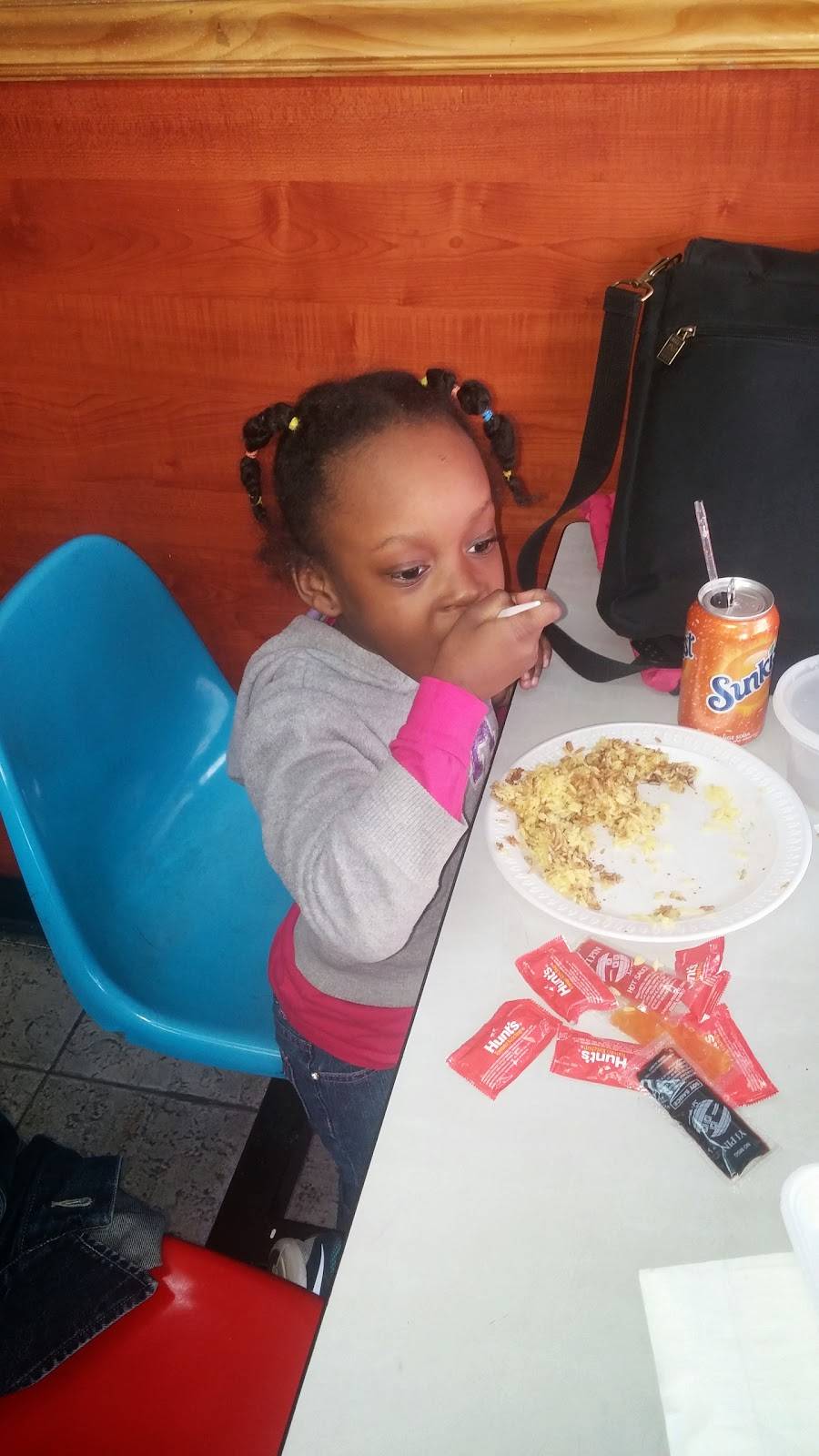 Antillana Pizzeria | restaurant | 1112 Westchester Ave, Bronx, NY 10459, USA | 7185894446 OR +1 718-589-4446