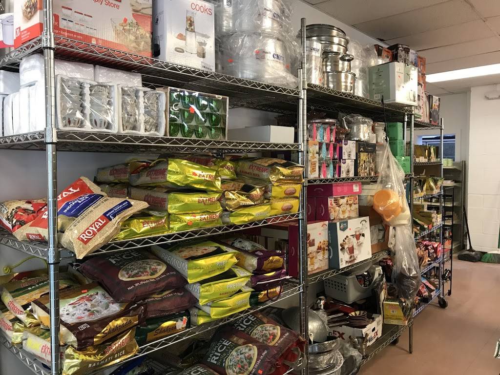 Fresh Halal Meat & International Foods | restaurant | 866 North Ave, Bridgeport, CT 06606, USA | 2033333702 OR +1 203-333-3702