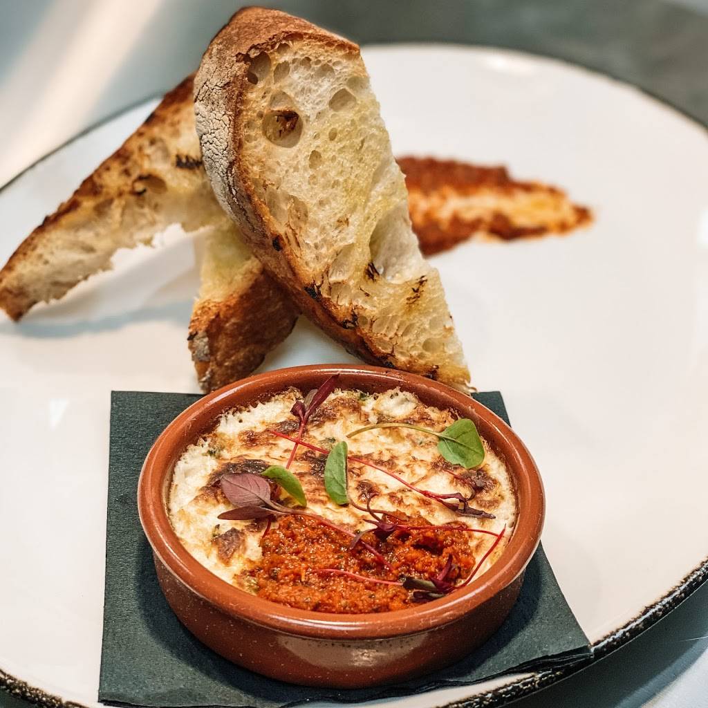 Carbonis Ristorante | restaurant | 316 Railroad Ave, Winters, CA 95694, USA | 5305059125 OR +1 530-505-9125