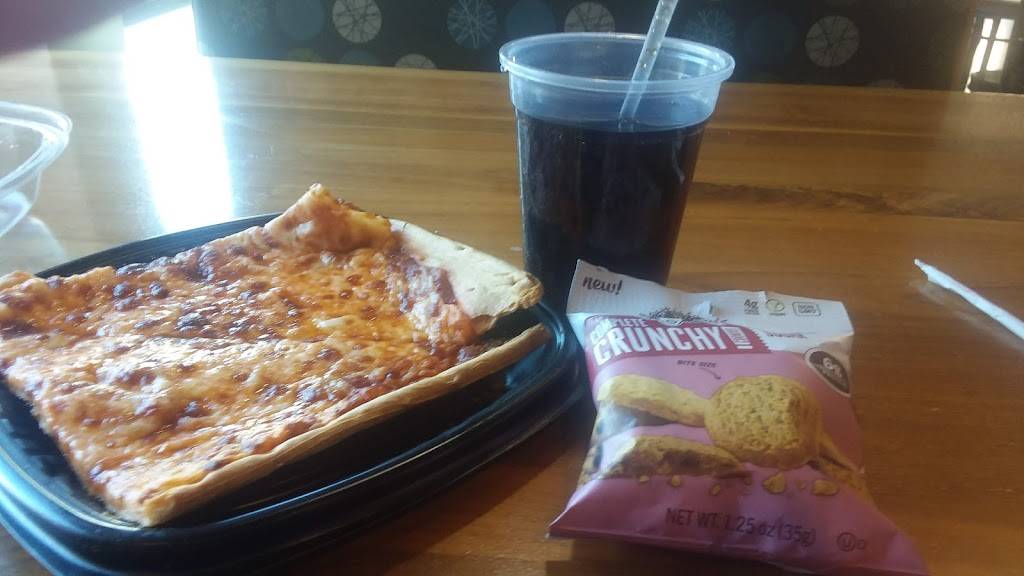 Hy-Vee Market Grille Express | restaurant | 675 S Whitney Way, Madison, WI 53711, USA | 6082776742 OR +1 608-277-6742