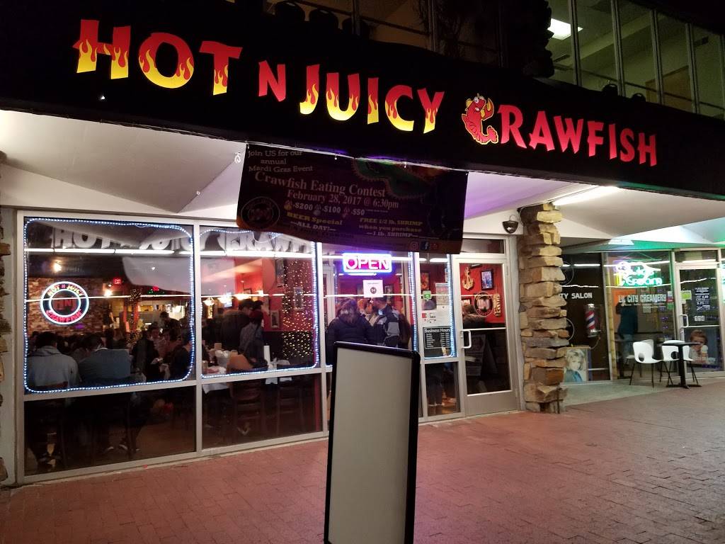 Hot N Juicy Crawfish | restaurant | 116 W Broad St, Falls Church, VA 22046, USA | 7039928700 OR +1 703-992-8700