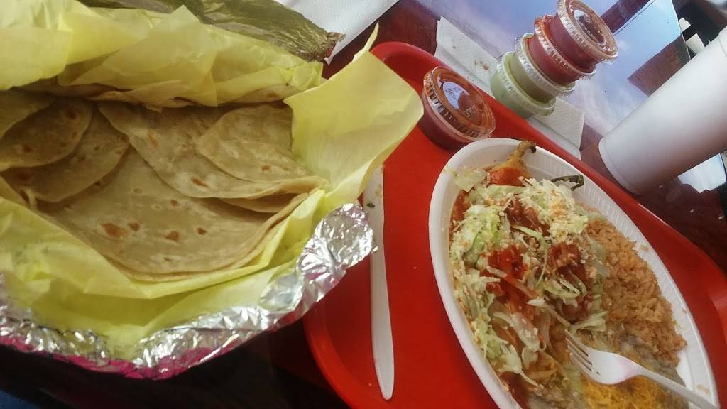 Los Alazanes | restaurant | 18805 Bear Valley Rd, Apple Valley, CA 92308, USA | 7602402100 OR +1 760-240-2100