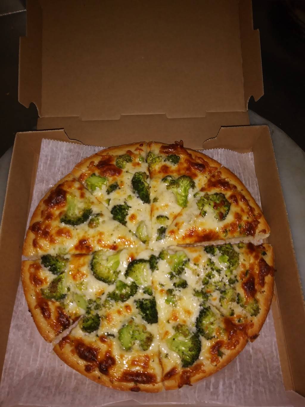 Speedy Pizza | restaurant | 2244 Mineral Spring Ave, North Providence, RI 02911, USA | 4012314141 OR +1 401-231-4141