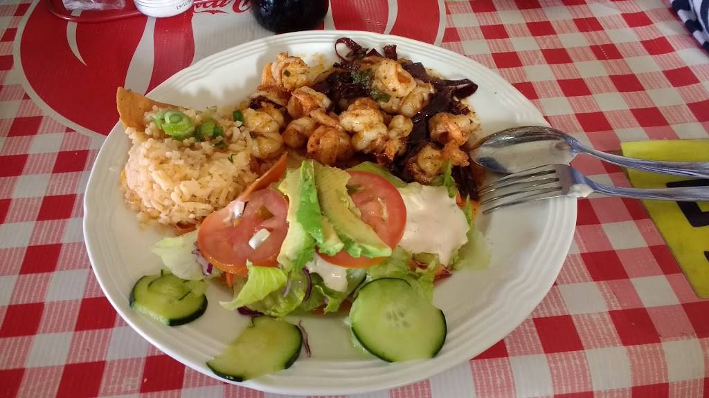 PESCADOS Y MARISCOS YOLI | restaurant | Av Flores Magón 6659, San Antonio, 22607 Tijuana, B.C., Mexico | 016643343553 OR +52 664 334 3553