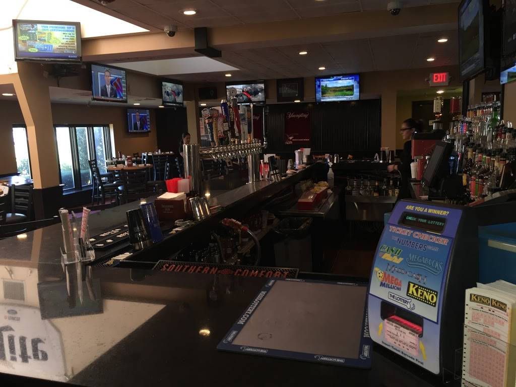 Gridiron Sports Bar | restaurant | 2416 Grand Army of the Republic Hwy, Swansea, MA 02777, USA | 5083796168 OR +1 508-379-6168