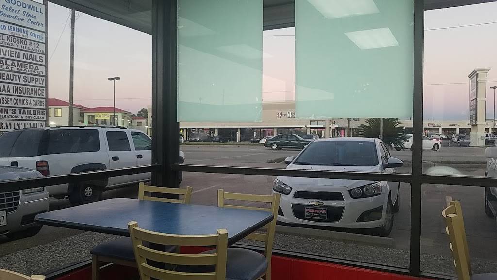 Churchs Chicken | restaurant | 2305 N Fry Rd, Katy, TX 77449, USA | 2815783403 OR +1 281-578-3403