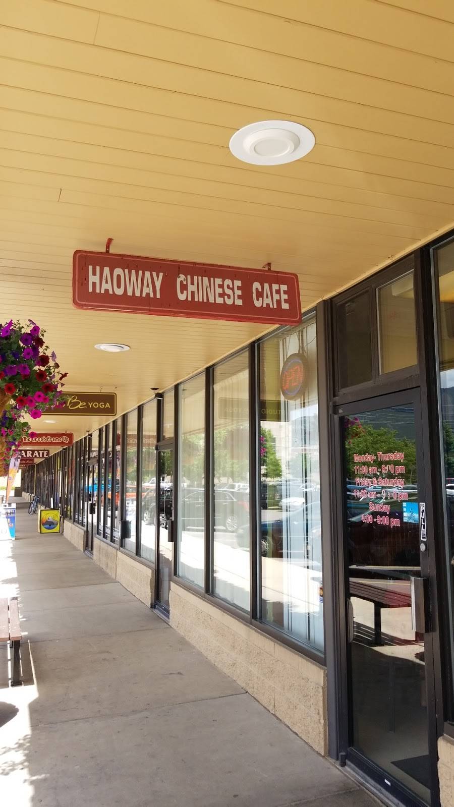 Haoway Chinese Cafe | restaurant | 1678 30th St, Boulder, CO 80301, USA | 3034425115 OR +1 303-442-5115