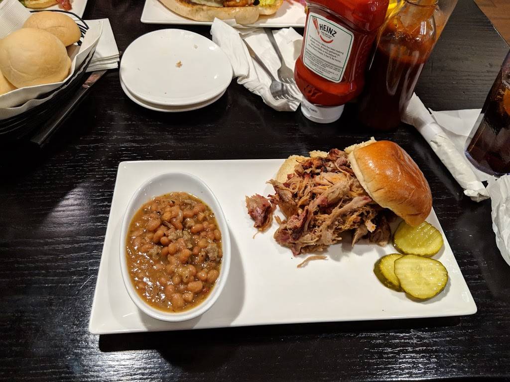 Cannons Chophouse | restaurant | 7165 Peach St, Erie, PA 16509, USA | 8149204343 OR +1 814-920-4343