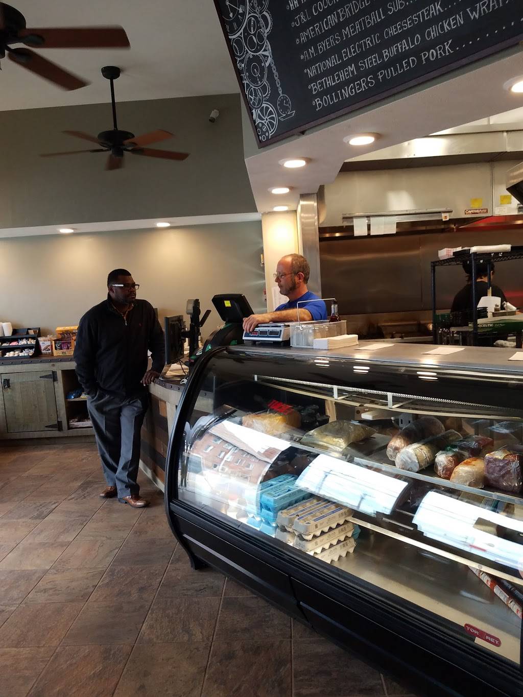 Tick Tock Bar & Cafe | cafe | 1101 Merchant St, Ambridge, PA 15003, USA | 7243188291 OR +1 724-318-8291