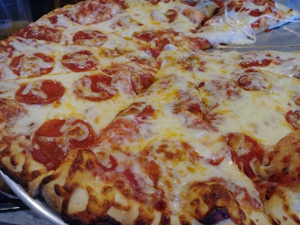 Twins Pizza Pasta & More | restaurant | 4195 W Vienna Rd, Clio, MI 48420, USA | 8106864100 OR +1 810-686-4100