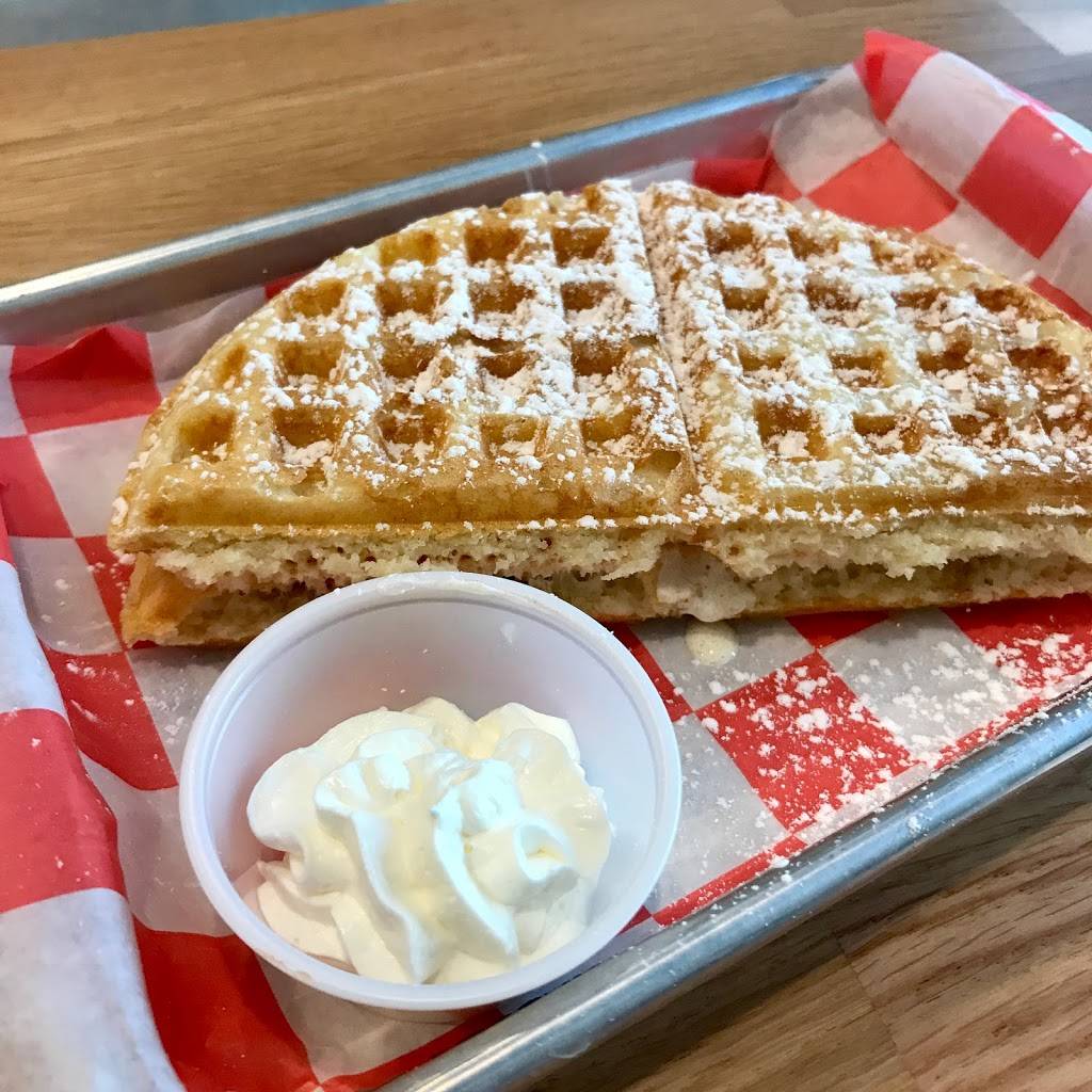 Hot Chicken Blvd | meal takeaway | 1440 Secor Rd, Toledo, OH 43607, USA | 4196904882 OR +1 419-690-4882