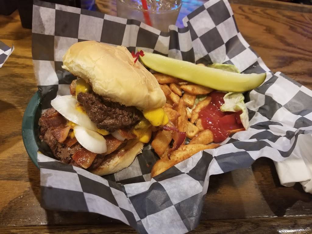 Ruggers Up & Under | restaurant | 711 W Michigan Ave, Kalamazoo, MI 49007, USA | 2693731412 OR +1 269-373-1412