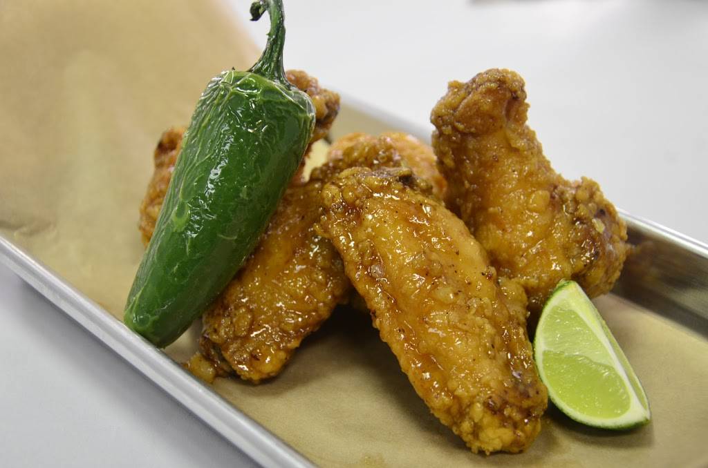 Blurr Kitchen | restaurant | 2374 El Camino Real, Santa Clara, CA 95050, USA | 4082431868 OR +1 408-243-1868