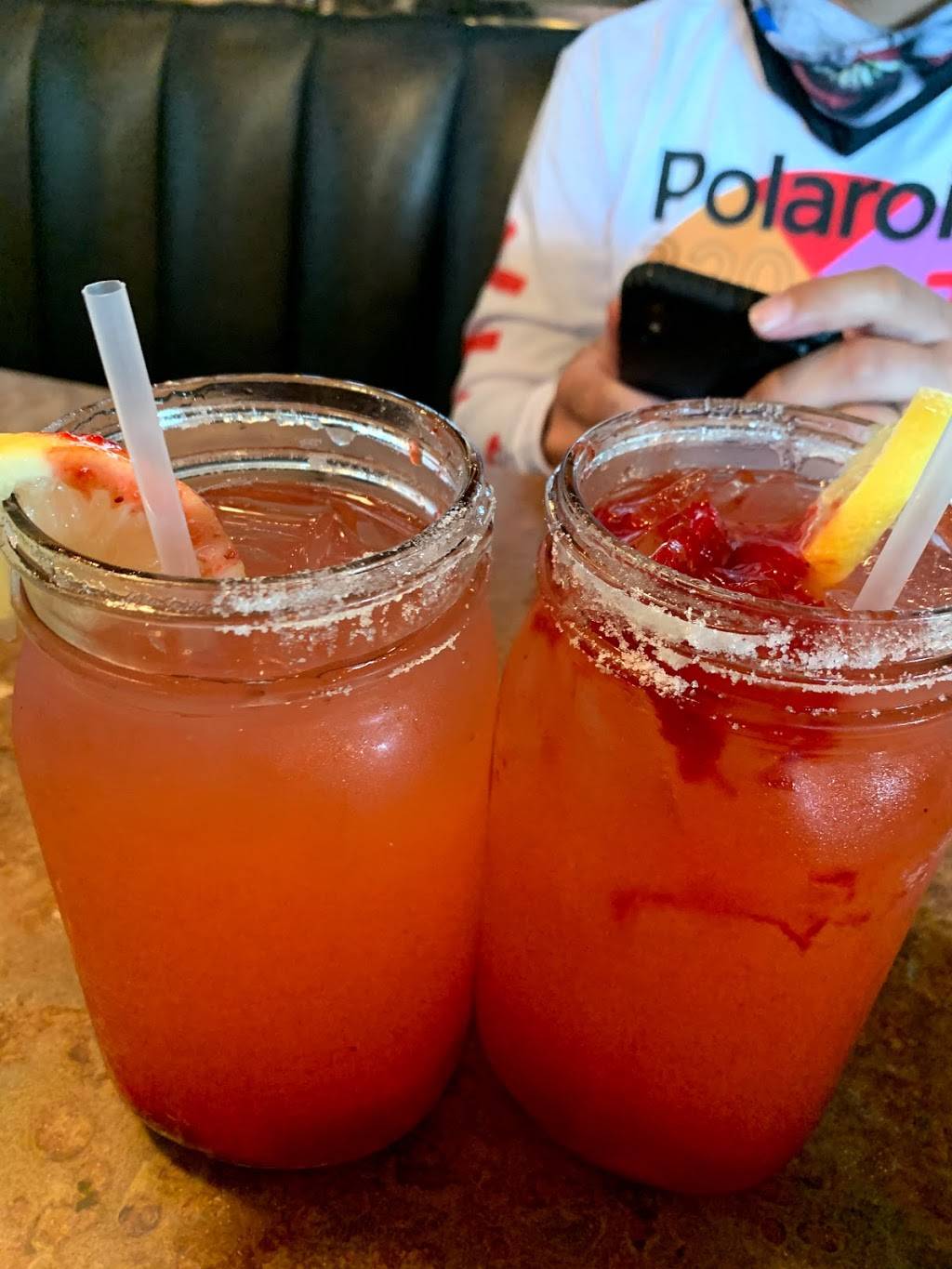 Huckleberrys | restaurant | 300 5 Cities Dr, Pismo Beach, CA 93449, USA | 8057734117 OR +1 805-773-4117