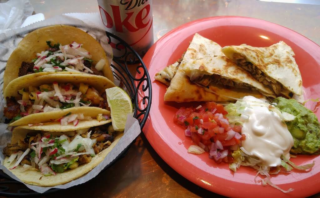 Chilacates Amory St | restaurant | 224 Amory St, Boston, MA 02130, USA | 6175226000 OR +1 617-522-6000