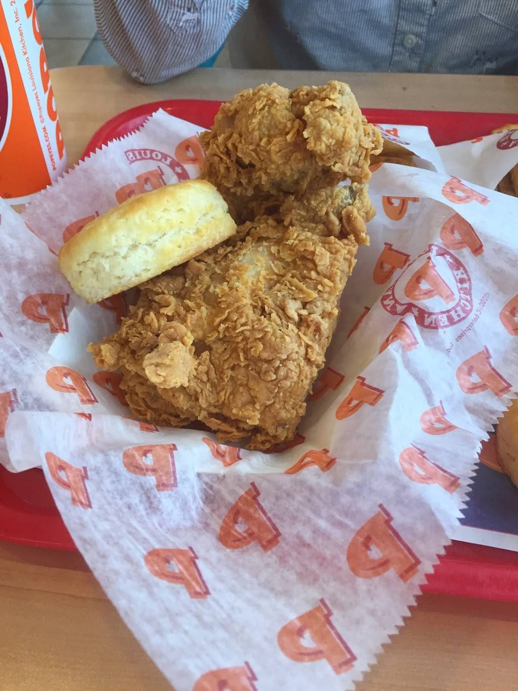 Popeyes Louisiana Kitchen | restaurant | 2601 E Ash St, Goldsboro, NC 27534, USA | 9193305013 OR +1 919-330-5013
