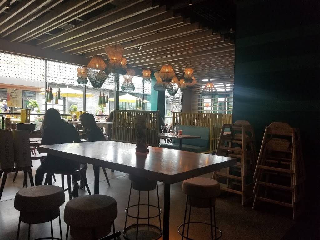 Nando’s | restaurant | 523 Oakbrook Center, Oak Brook, IL 60523, USA | 6302304348 OR +1 630-230-4348