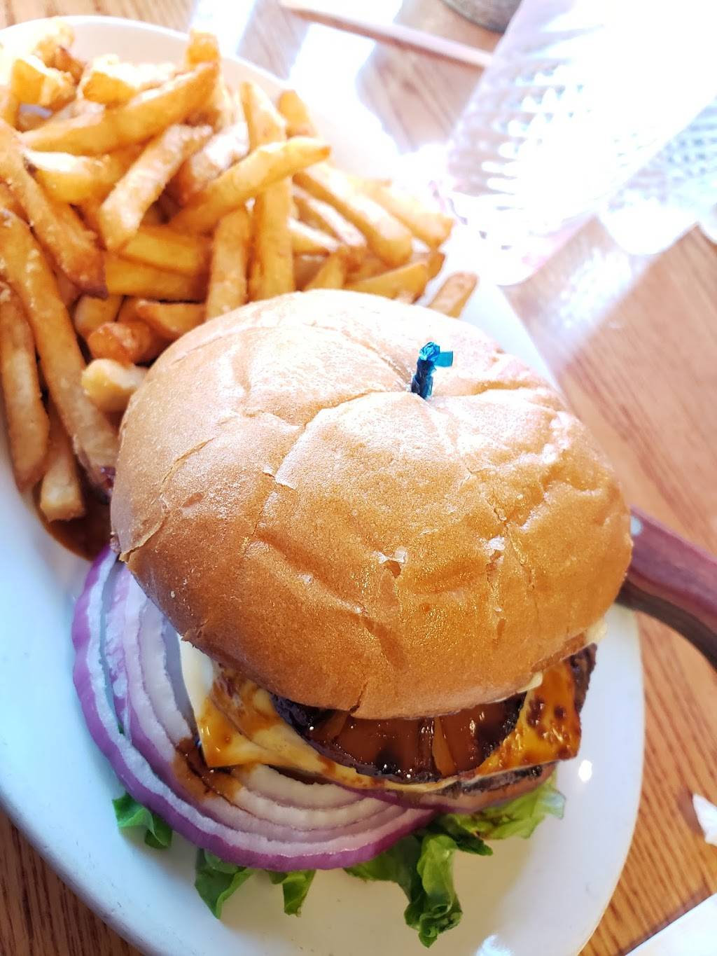 Hometown Restaurant | restaurant | 708 Harrison Ave, Centralia, WA 98531, USA | 3607360359 OR +1 360-736-0359