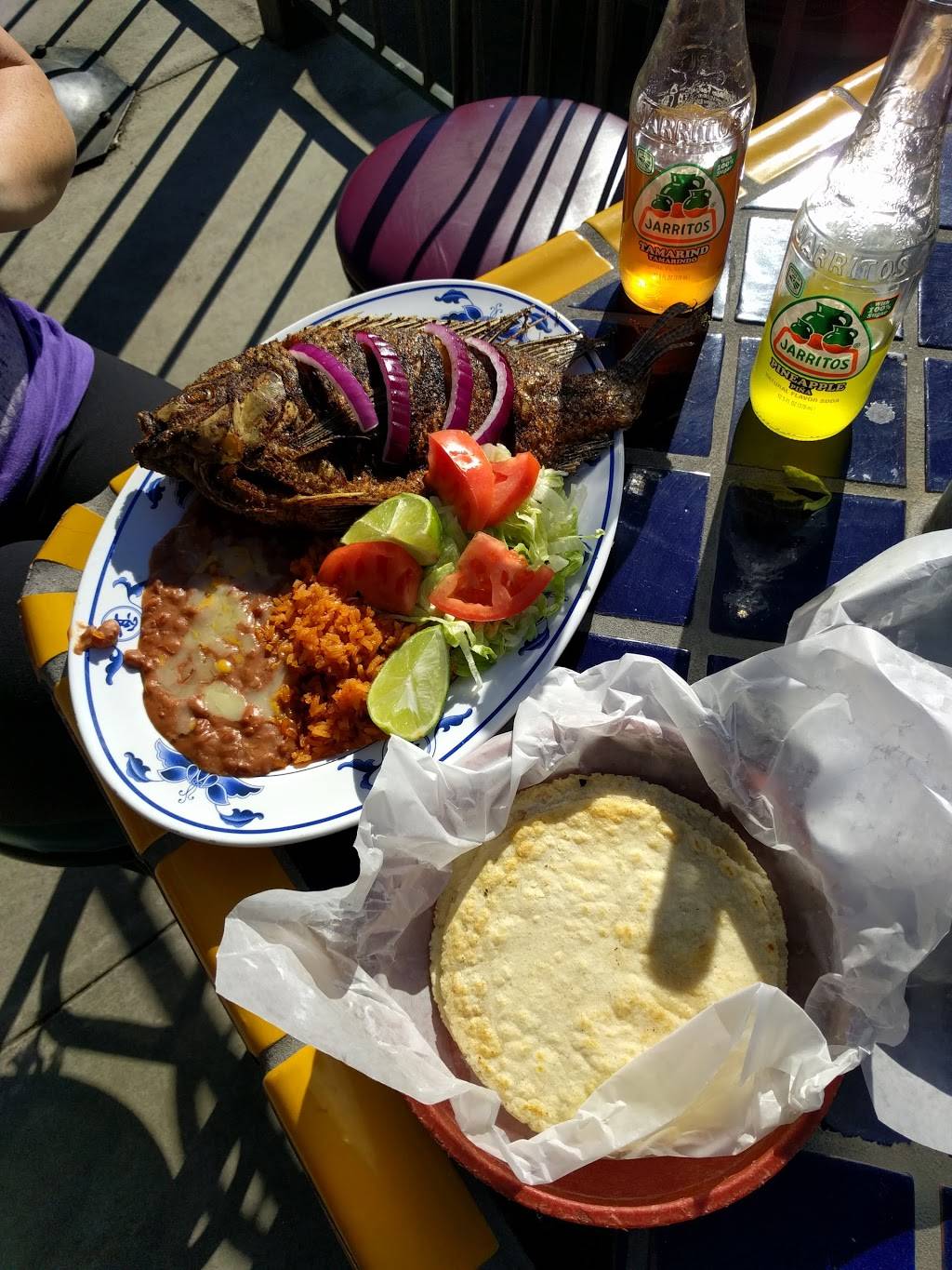 El Torero | restaurant | 5801 International Blvd, Oakland, CA 94621, USA | 5106327886 OR +1 510-632-7886