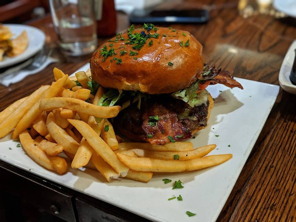 Solvang Brewing Company | restaurant | 1547 Mission Dr, Solvang, CA 93463, USA | 8056882337 OR +1 805-688-2337