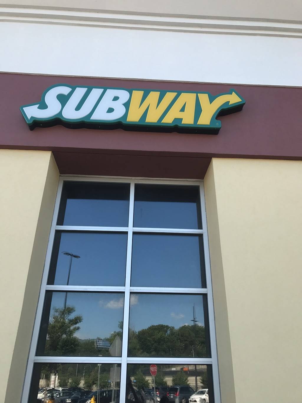 Subway | restaurant | 25 Tobias Boland Way, Worcester, MA 01607, USA | 5087548590 OR +1 508-754-8590