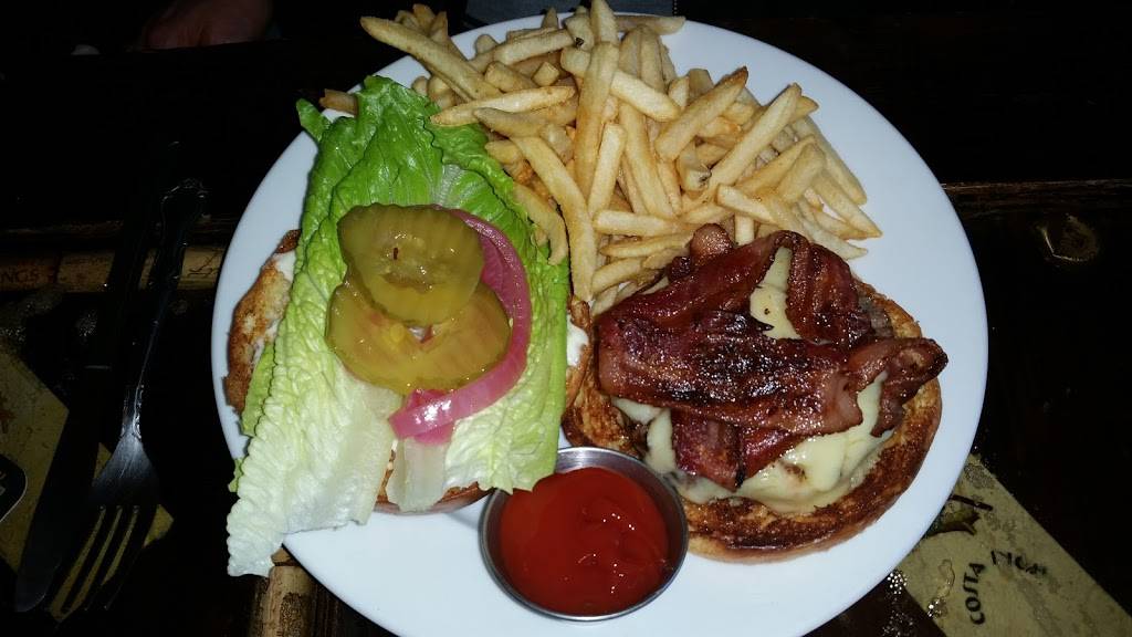 The Dark Horse Inn | restaurant | 942 Geneva Ave, San Francisco, CA 94112, USA | 4154695508 OR +1 415-469-5508