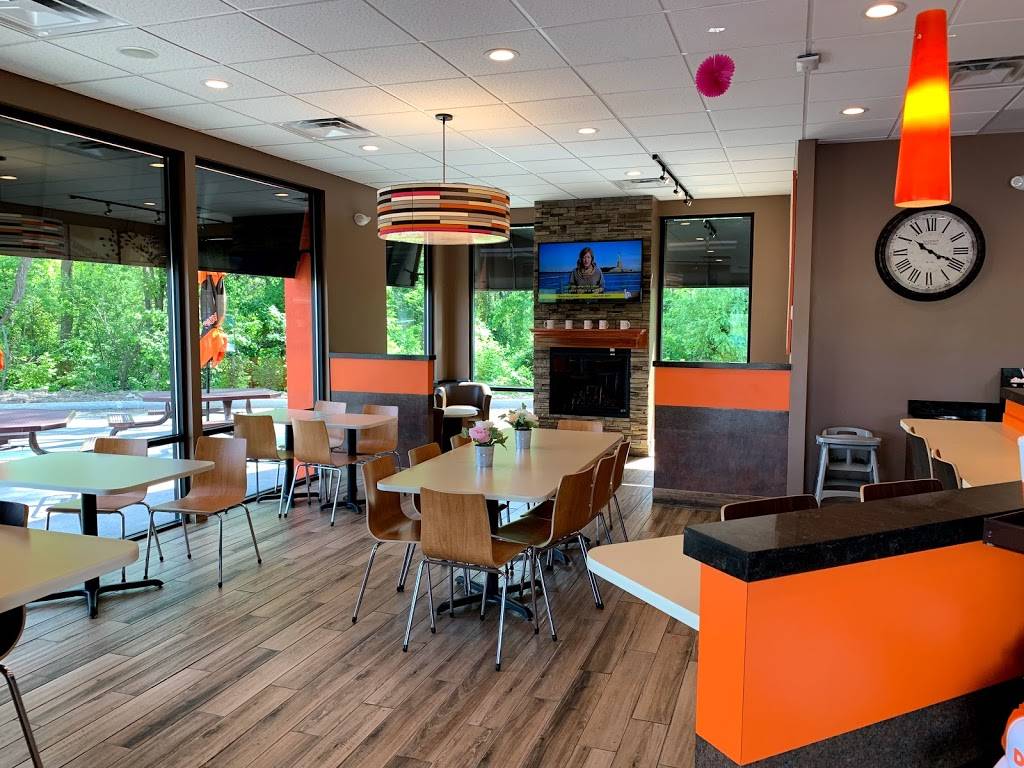 Dunkin | bakery | 6238 Thompson Rd, Syracuse, NY 13206, USA | 3154845762 OR +1 315-484-5762