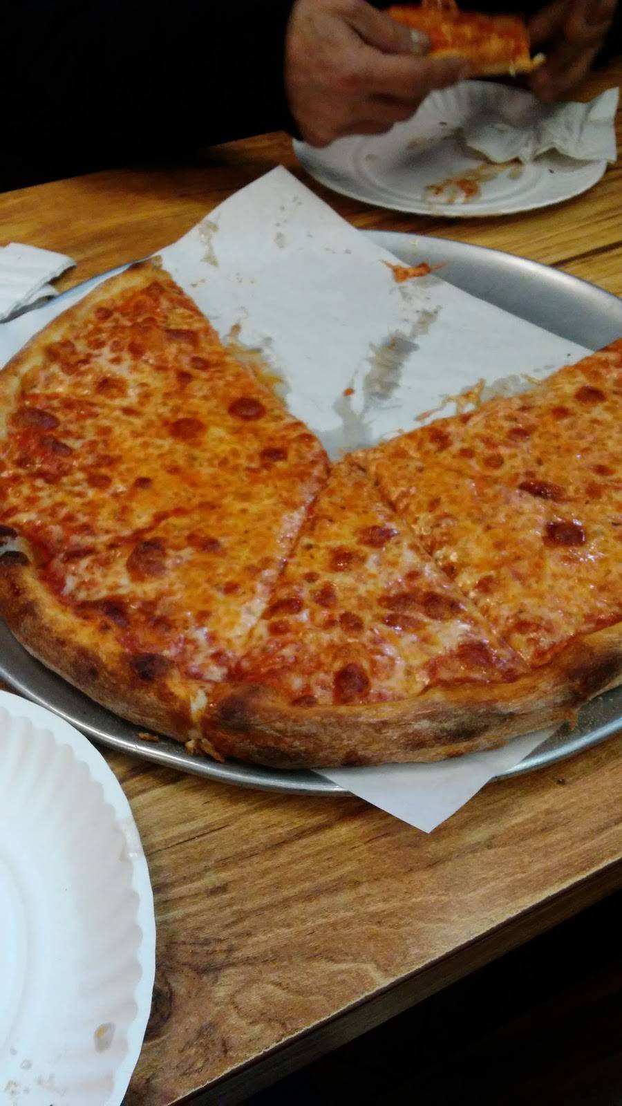 Franks Pizzeria | restaurant | 161 Bloomfield Ave, Newark, NJ 07104, USA | 9734828891 OR +1 973-482-8891