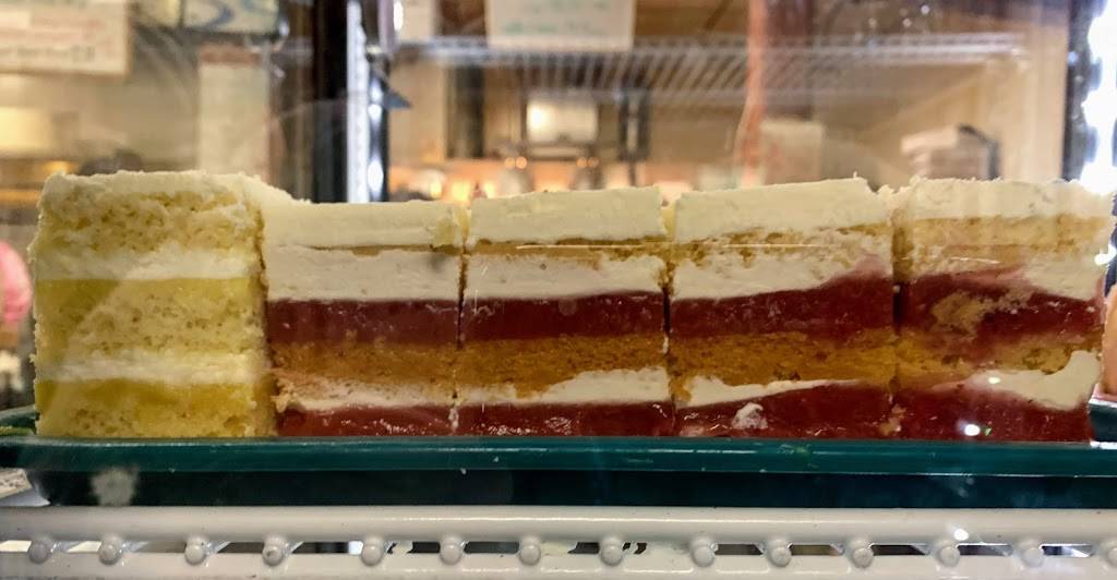 Dairy Dream Drive In | restaurant | 400 Cheraw St, Bennettsville, SC 29512, USA | 8434799432 OR +1 843-479-9432