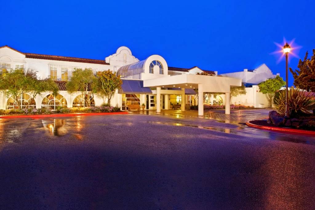 Chaminade Resort & Spa | restaurant | 1 Chaminade Ln, Santa Cruz, CA 95065, USA | 8314755600 OR +1 831-475-5600