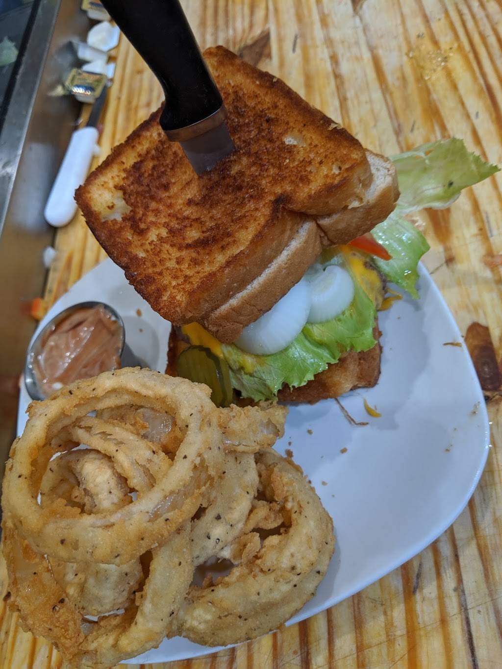 HeBrews Cafe and Coffeehouse | restaurant | 304 Main St, Towanda, KS 67144, USA | 3165366040 OR +1 316-536-6040