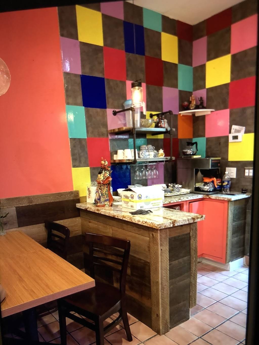 Kumruenthai Restaurant | restaurant | 1500 Oliver Rd Suite L, Fairfield, CA 94534, USA | 7077593458 OR +1 707-759-3458