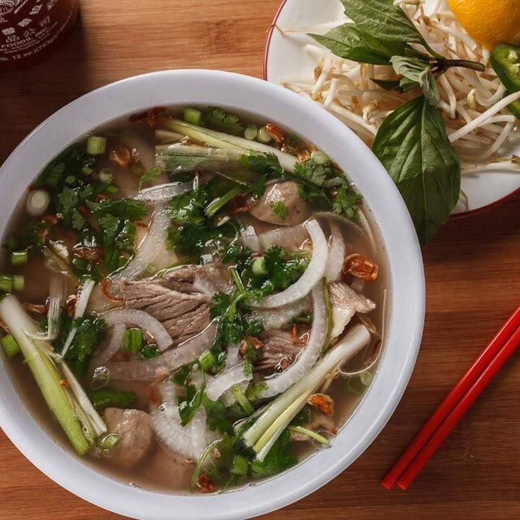 Kim Anhs Noodle House | restaurant | 6624 Jefferson Hwy, Harahan, LA 70123, USA | 5047399995 OR +1 504-739-9995