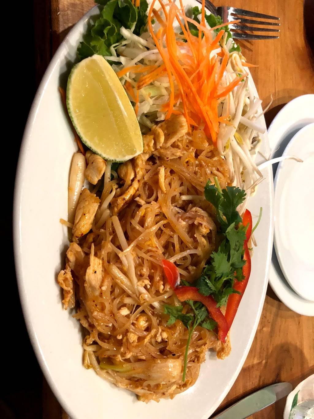 Basil Thai Cuisine-Ballantyne | restaurant | 7800 Rea Rd A, Charlotte, NC 28277, USA | 7049006522 OR +1 704-900-6522